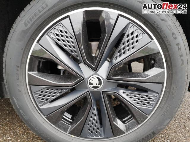 Skoda Karoq Sportline 2.0TDI DSG 4x4 AHK Matrix Navi ACC 