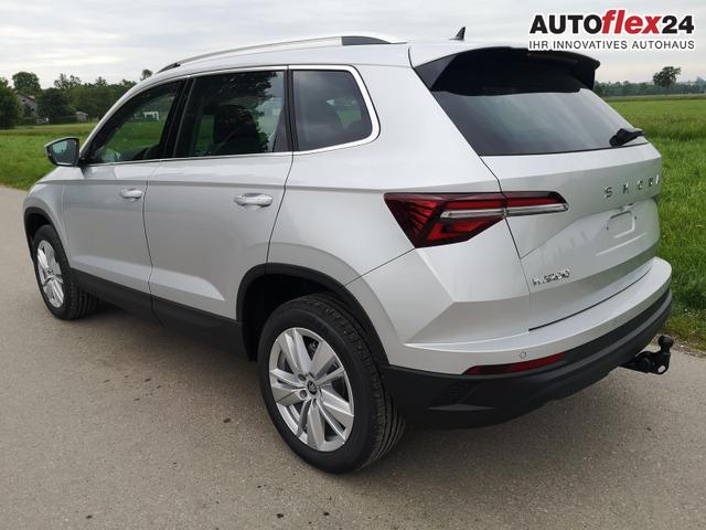 Skoda Karoq Selection 1.5 TSI DSG ABT GV5 AHK 17 Ladeb 