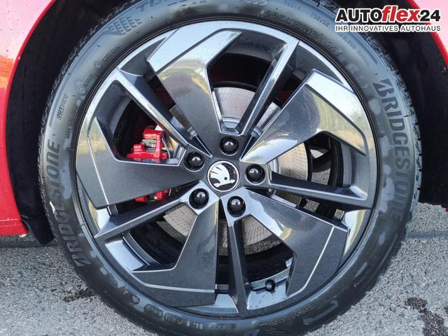 Skoda Octavia Combi 2.0 TSI 195 kW RS Kombi ABT 2.0TSI Pano Matrix Area AHK Sound GV5 