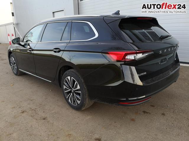 Vorlauffahrzeuge Skoda Superb Combi - 2.0 TDI 142kW 4x4 Selection DSG AHK 360 Head Up