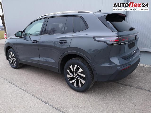 Vorlauffahrzeuge Volkswagen Tiguan - 2.0 TDI Life 4x4 Pano IQ LED Head GV5 AHK 360