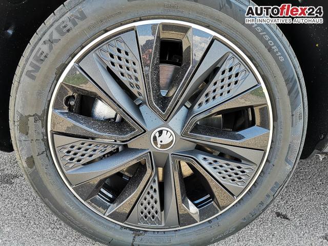 Skoda Karoq Sportline 1.5TSI DSG AHK Matrix ACC Navi 
