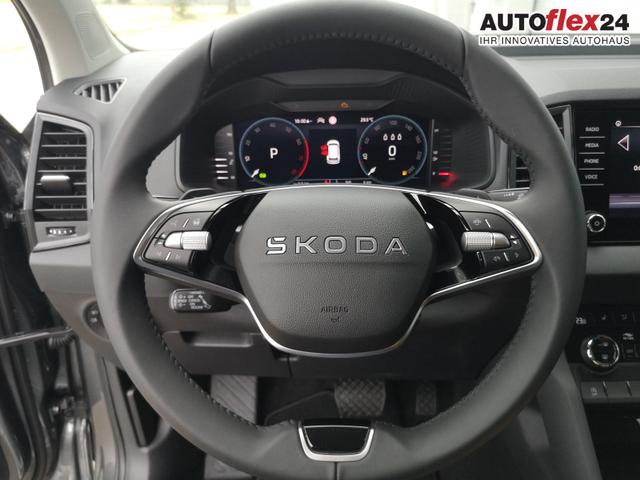 Vorlauffahrzeuge Skoda Karoq - Selection 1.5TSI DSG AHK Navi GV5