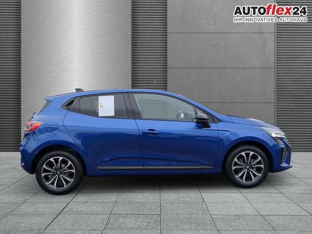 Vorlauffahrzeuge Renault Clio - Techno SHZ LKHZ TCe 90 X-Tronic