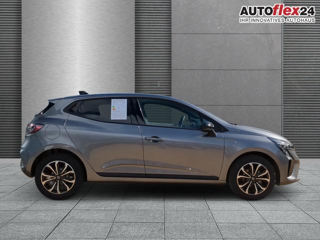 Gebrauchtfahrzeug Renault Clio - Techno LED Navi Winterpaket TCe 90 X-Tronic