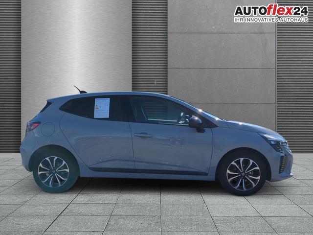 Vorlauffahrzeuge Renault Clio - Techno SHZ LKHZ TCe 90