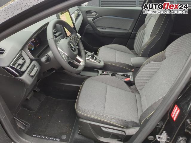 Mitsubishi Grandis Intro Edition 1.3 AT 