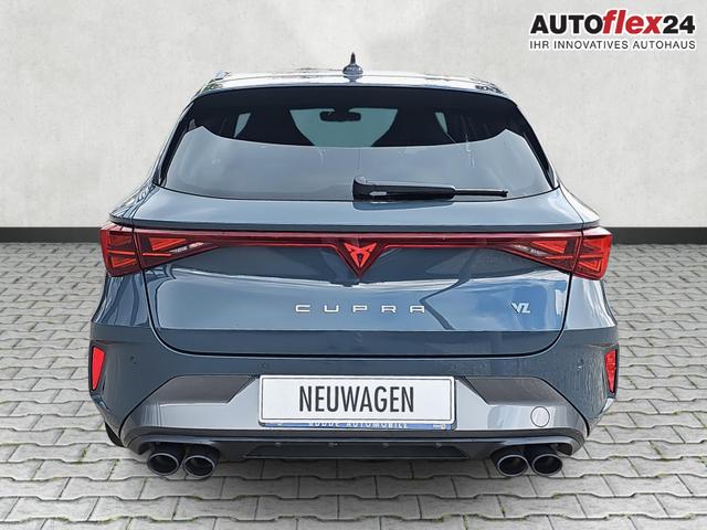 Cupra Leon Sportstourer 2.0 TSI 245 kW 4Drive VZ DSG / Sennh. 