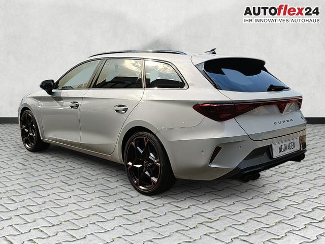 Cupra Leon Sportstourer 2.0 TSI 245 kW 4Drive VZ DSG / Sennh. 