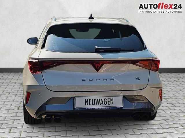 Cupra Leon Sportstourer 2.0 TSI 245 kW 4Drive VZ DSG Pano AHK 