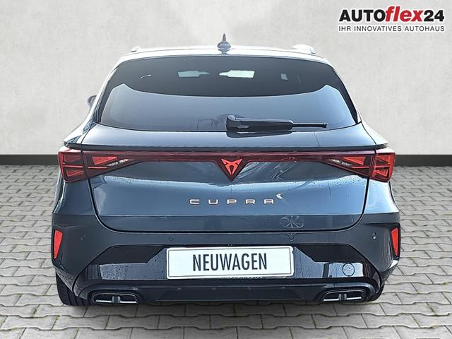 Cupra Leon Sportstourer 1.5 TSI 110 kW ACC AHK Kamera Keyless 