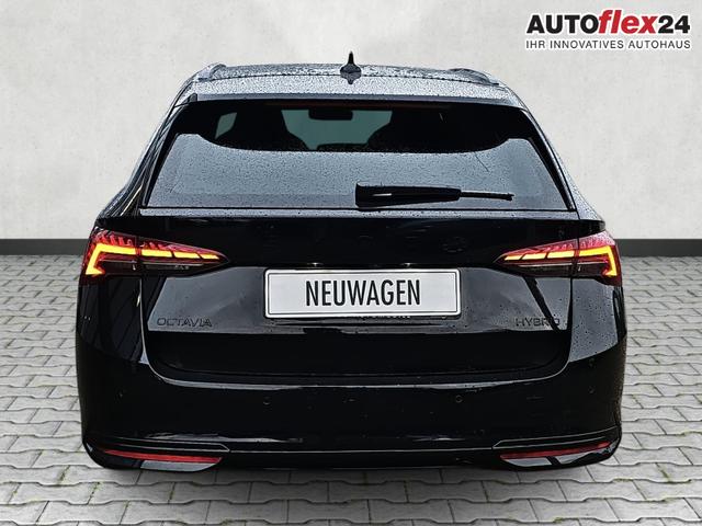 Skoda Octavia Combi 1.5 TSI mHEV 110 kW Sportline eTSI DSG Matrix AHK 