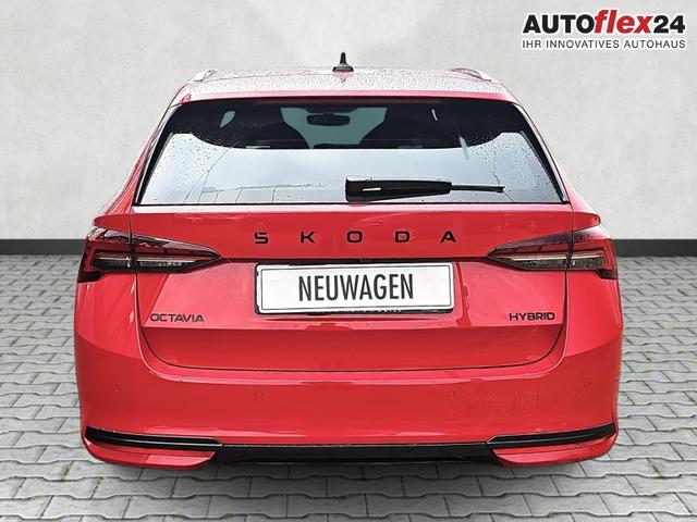 Skoda Octavia Combi 1.5 TSI mHEV 110 kW Sportline eTSI DSG Pano AHK 
