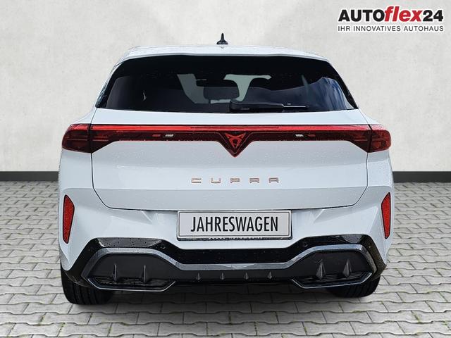 Cupra Terramar 1.5 eTSI 110 kW DSG 19Z ACC Matrix Kam Keyless 