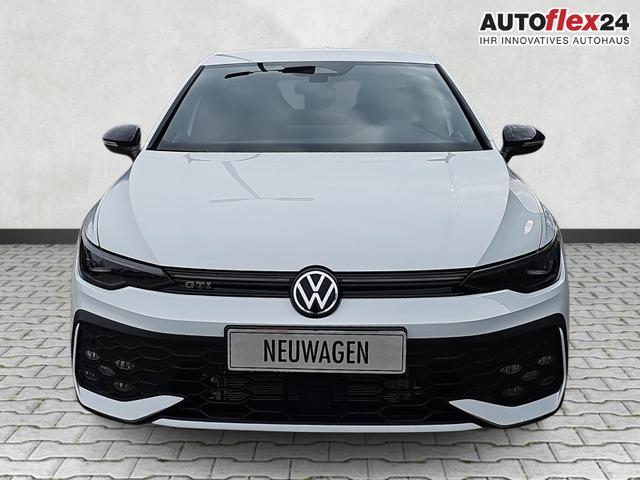 Vorlauffahrzeuge Volkswagen Golf - 2.0 TSI 195 kW GTI DSG BlackStyle IQ.Light Keyless