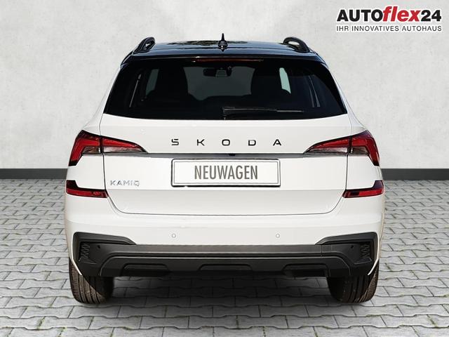 Skoda Kamiq Selection 1.0 TSI DSG Black 17Z Kamera SHZ 