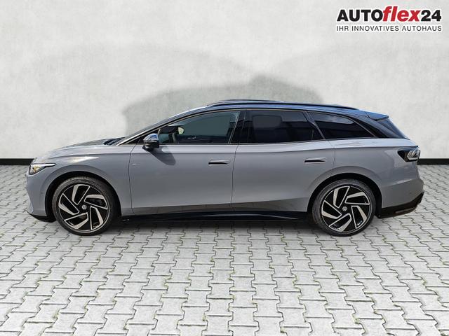 Volkswagen ID.7 Kombi Pro 210 kW Tourer BlackStyle AHK IQdr Intpaket 20Z 