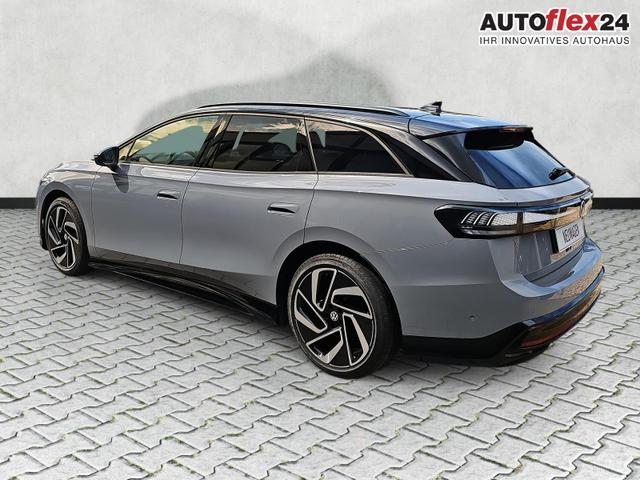 Volkswagen ID.7 Kombi Pro 210 kW Tourer BlackStyle AHK IQdr Intpaket 20Z 