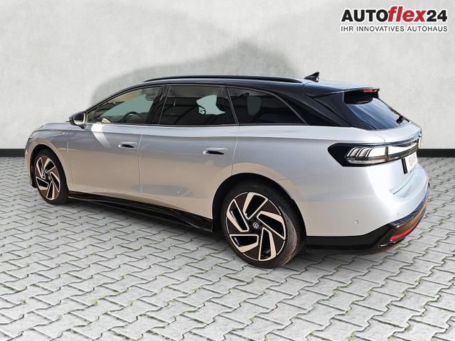 Volkswagen ID.7 Kombi Pro 210 kW Tourer BlackStyle AHK IQdr Intpaket 20Z 