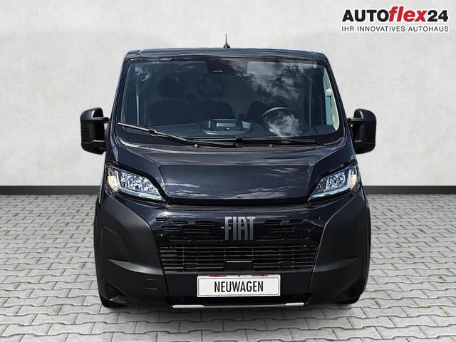 Vorlauffahrzeuge Fiat Ducato - 30 L2H1 120 Multijet Flachdach verblecht Kastenwagen 3T Diesel MT