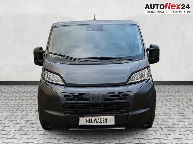 Vorlauffahrzeuge Fiat Ducato - 30 L2H1 120 Multijet Flachdach verblecht Kastenwagen 3T Diesel MT