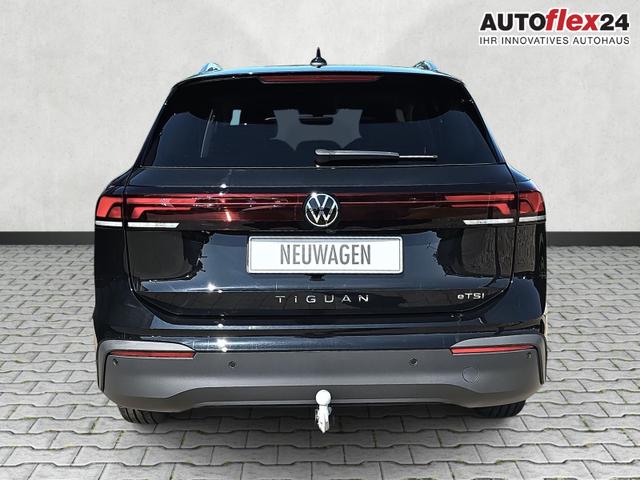 Volkswagen Tiguan 1.5 eTSI 110 kW Life DSG ACC AHKschw. AreaView 
