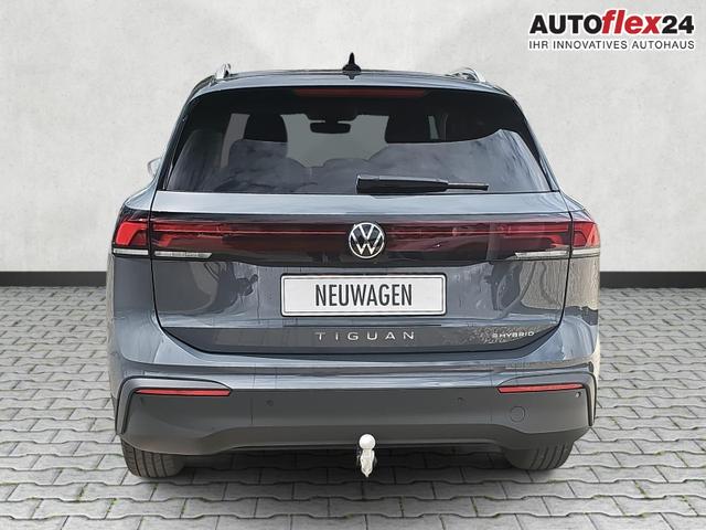 Volkswagen Tiguan 1.5 TSI eHybrid 150 kW Life PHEV DSG AHK schwenkb. AreaView 