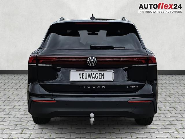 Volkswagen Tiguan 1.5 TSI eHybrid 150 kW Life PHEV DSG AHK schwenkb. AreaView 