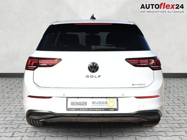 Volkswagen Golf 1.5 TSI eHybrid 150 kW Life Park&Comfort Pro Kamera 