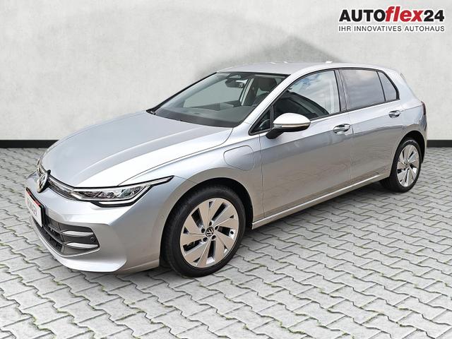 Volkswagen Golf 1.5 TSI eHybrid 150 kW Life Park&Comfort Pro Kamera 