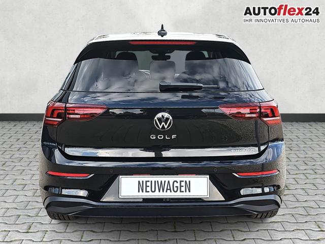 Volkswagen Golf 1.5 TSI eHybrid 150 kW Life Park&Comfort Pro Kamera 
