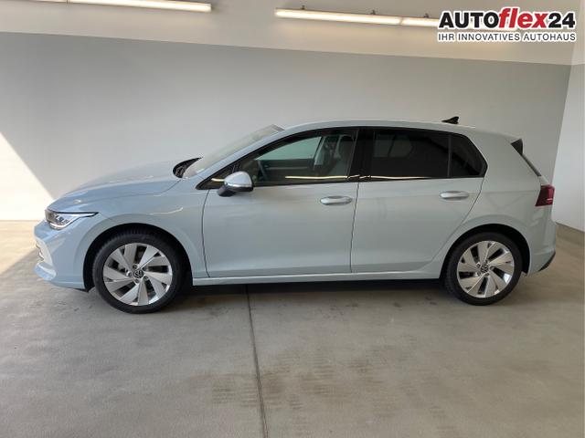 Volkswagen / Golf / Blau / / / 150PS AHK+Navi+Kamera