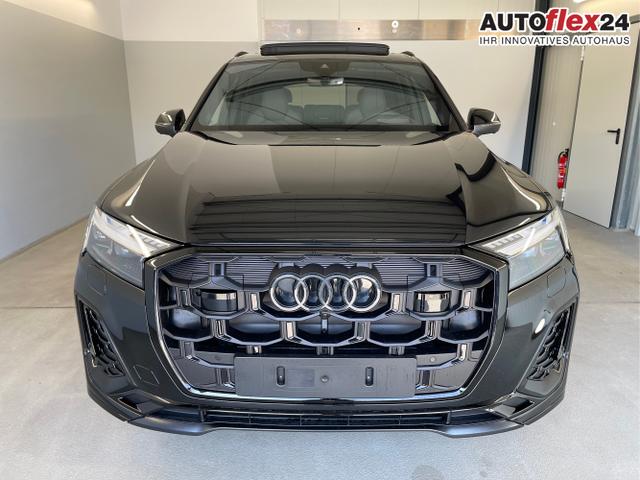 Audi / Q7 / Schwarz / / / 50 TDI Fahrwerkspaket+Standheizung