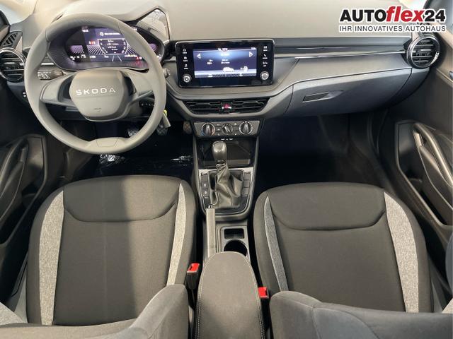 Skoda / Fabia / Blau / / / 115PS Sitzheizung + App Connect