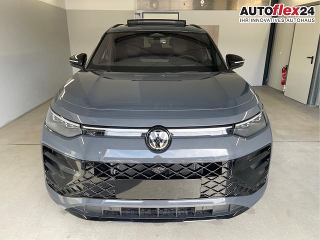 Volkswagen / Tayron / Grau / / / 193PS 7Sitz+Harman+Pano+AHK+20+Stdhz+Leder+NaviPro