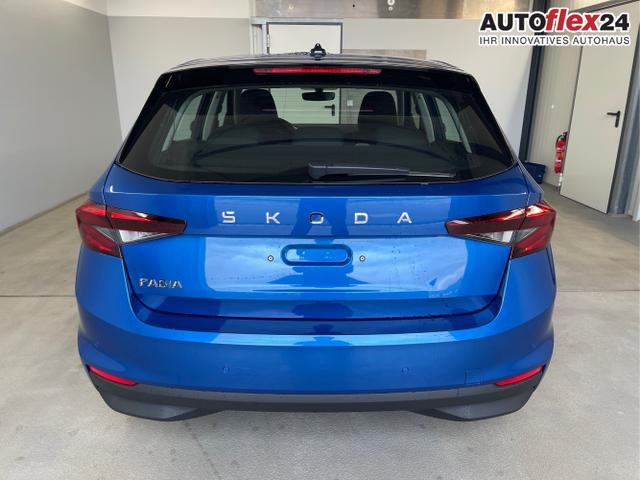 Skoda / Fabia / Blau / / / 115PS Sitzheizung + App Connect