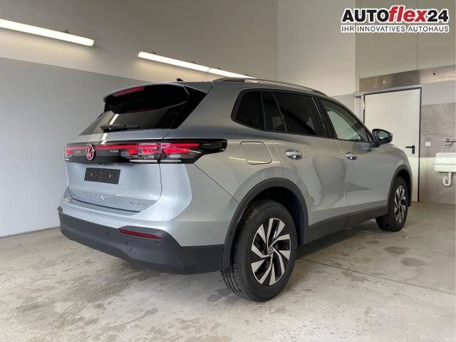 Volkswagen / Tiguan / Silber / / / eHybrid DSG 360°+Navi+Kessy+AHK