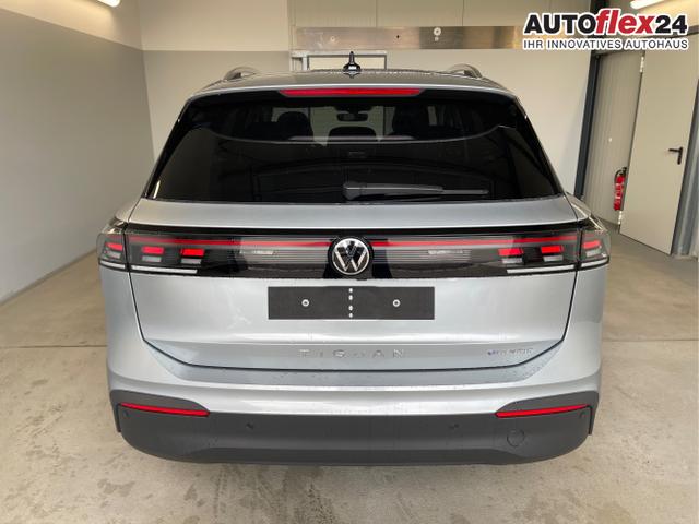 Volkswagen / Tiguan / Silber / / / eHybrid DSG 360°+Navi+Kessy+AHK