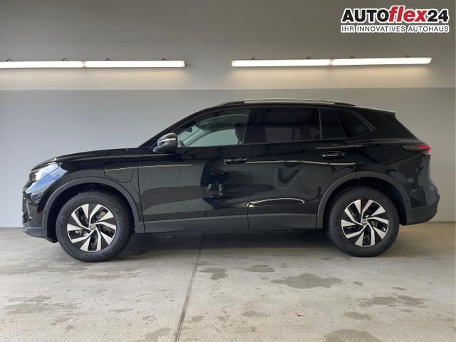 Volkswagen / Tiguan / Schwarz / / / eHybrid DSG 360°+Navi+Kessy+AHK