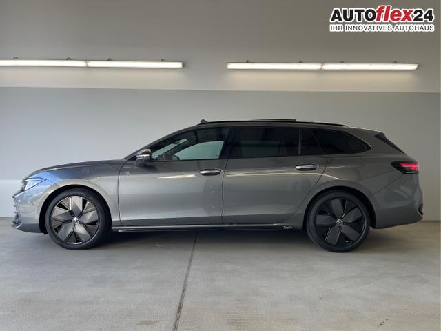 Volkswagen / Passat Variant / Grau / / / 265PS AHK+Pano+Harman Kardon