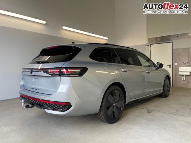 Volkswagen / Passat Variant / Silber / / / 265PS AHK+Pano+Harman Kardon