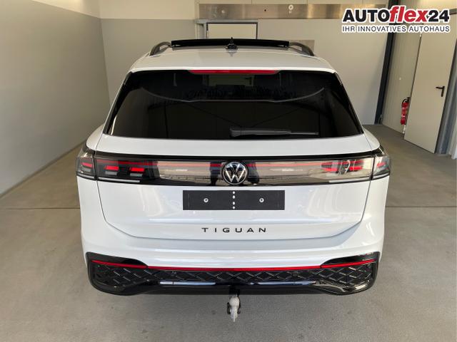 Volkswagen / Tiguan / Weiß / / / 193PS TDI 4M Black+AHK+Stdhz+360°+Leder+IQ.Light+Drive+HUD+Harman+Pano