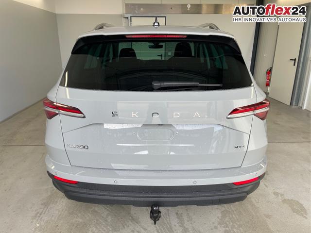 Skoda / Karoq / Grau / / / 150PS TDI DSG 4x4 AHK+Navi+ACC+Kamera+Sitzheiz+eHeck+GV5