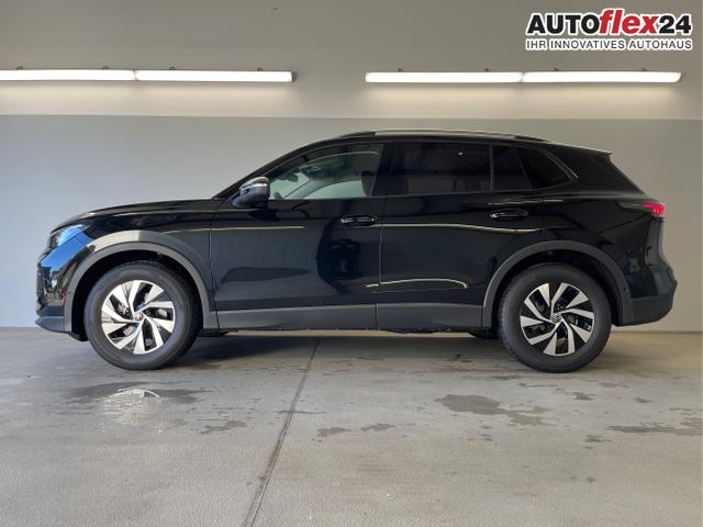 Volkswagen / Tiguan / Schwarz / / / 150PS eTSI DSG AHK+360°+IQ.Light+IQ.Drive+Navi