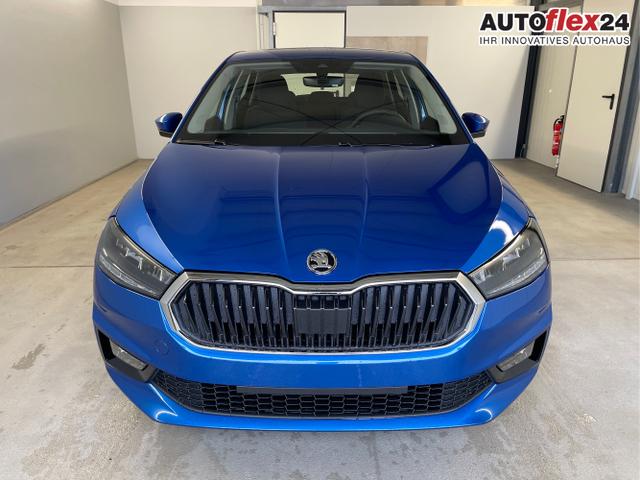 Skoda / Fabia / Blau / / / 95PS Sitzheizung+4 Jahre Garantie