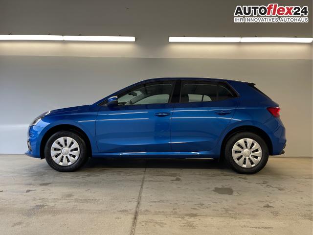 Skoda / Fabia / Blau / / / 95PS Sitzheizung+4 Jahre Garantie