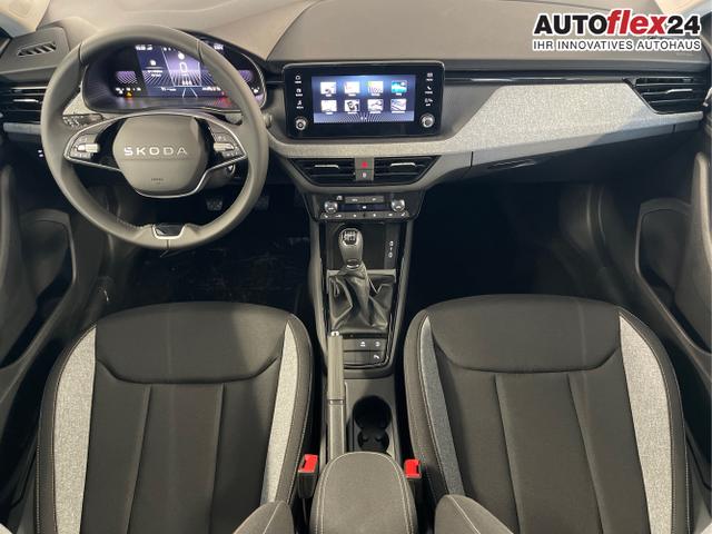 Skoda / KAMIQ / Blau / / / 115PS AHK+Kessy