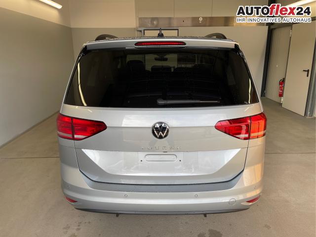 Volkswagen / Touran / Silber / / / 1.5 TSI DSG 7Sitz+AHK+IQ.Light+Kamera+Navi+eHeck+Keyless+Sitzheiz