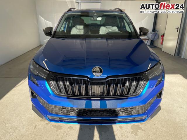 Skoda / Karoq / Blau / / / TSI 4x4 360°+19 Zoll+Navi+AHK