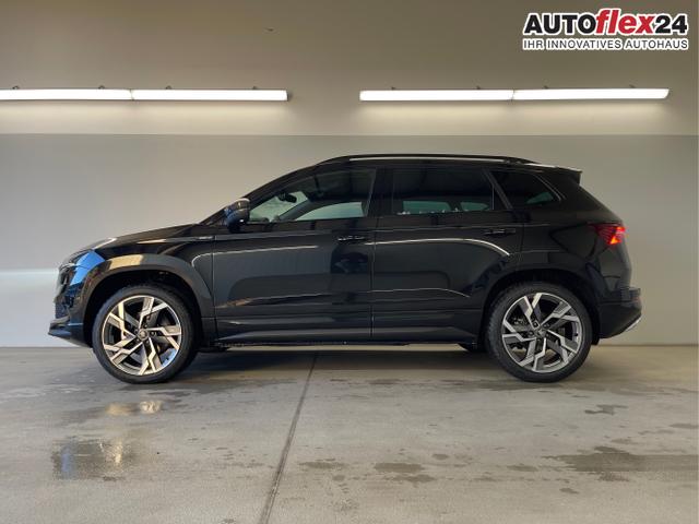 Skoda / Karoq / Schwarz / / / TSI 4x4 360°+19 Zoll+Navi+AHK